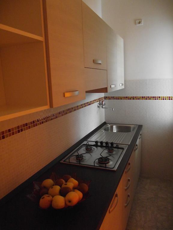 Riviera Apartments Pietra Ligure Kamer foto